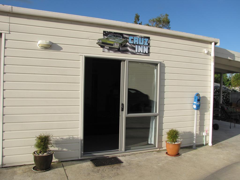 Cruz Inn Featherston Extérieur photo
